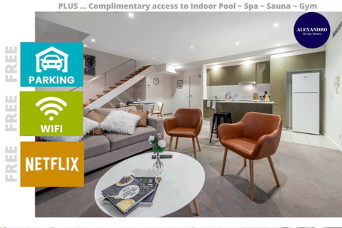 3 BDR Stylish City Retreat // Close To All And Everything In Canberra - Accommodation Redcliffe 0