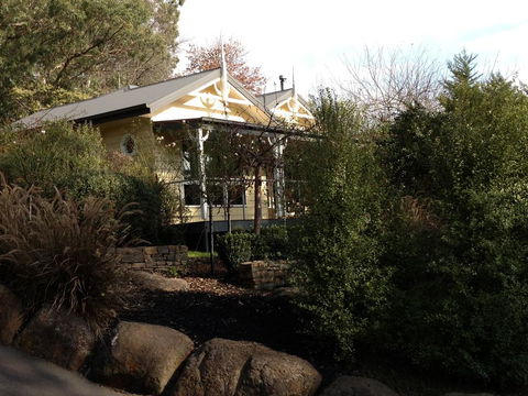 3 Kings Bed And Breakfast - Accommodation Redcliffe 2