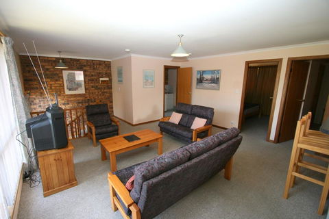 3/9 Park Road, Jindabyne - Accommodation Redcliffe 0