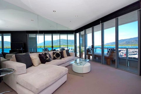 301 Harbour Lights - Accommodation Redcliffe 0
