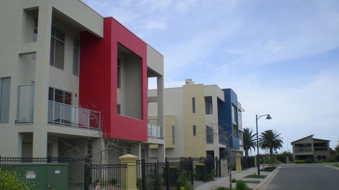4/1 -5 Saint Kitts Place - Accommodation Redcliffe 0