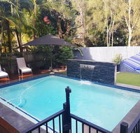 5 Bedroom Luxury Villa - Hope Island - Accommodation Redcliffe