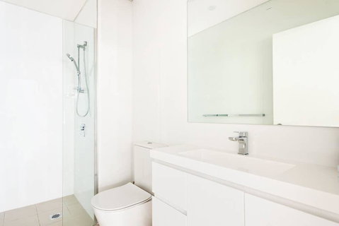 506 The Shoal - Accommodation Redcliffe 2