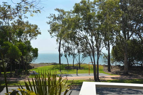 545 Esplanade - Accommodation Redcliffe 0
