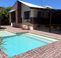 6 Bomburra Court - Rainbow Beach Pet Friendly in great Bush and Beach location - Accommodation Redcliffe