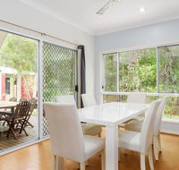 6 Ibis Court - Modern tropical family home with inground swimming pool  outdoor entertaining area - Accommodation Redcliffe