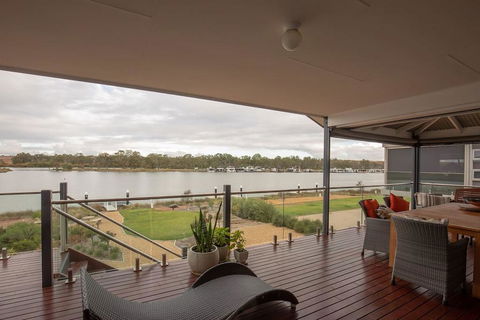 64 Marina Way, Mannum - Accommodation Redcliffe 3