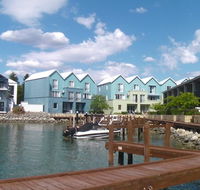 9/20 Apollo Quay Apartment - Accommodation Redcliffe