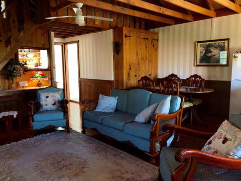 A Country Barn Retreat - Accommodation Redcliffe 3
