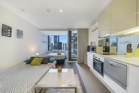 A Cozy & Comfy Studio Next To Southern Cross - Accommodation Redcliffe 3
