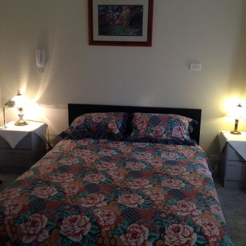 A HOME AWAY FROM HOME - Accommodation Redcliffe 3