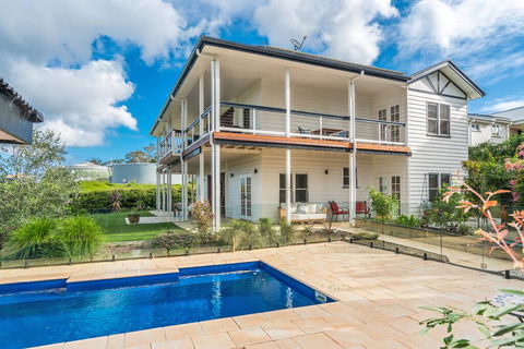 A PERFECT STAY - Serenade - Accommodation Redcliffe 0