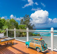 A PERFECT STAY - The Palms at Byron - Views over Wategos Beach - Accommodation Redcliffe