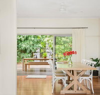 A PERFECT STAY - The White Rabbit - Accommodation Redcliffe