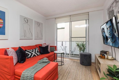 A Walk To Syd Uni & RPA Hospital - Accommodation Redcliffe 2