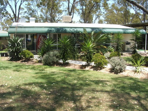 AAOK Jandowae Accommodation Park - Accommodation Redcliffe 0