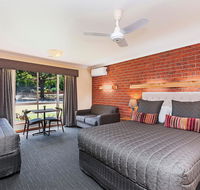 AAt 28 Goldsmith Motel - Accommodation Redcliffe