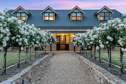 Abbotsford Country House Barossa Valley - Accommodation Redcliffe 0