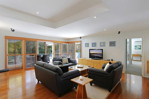 Abode @ Byron - Accommodation Redcliffe 1