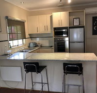 About Time Retreats- Studio three - Accommodation Redcliffe