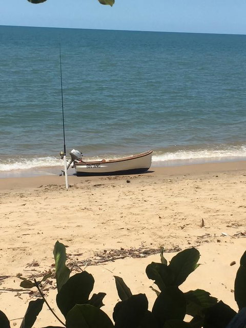 Absolute Beach Frontage, Family Friendly, Home Away From Home - Accommodation Redcliffe 3