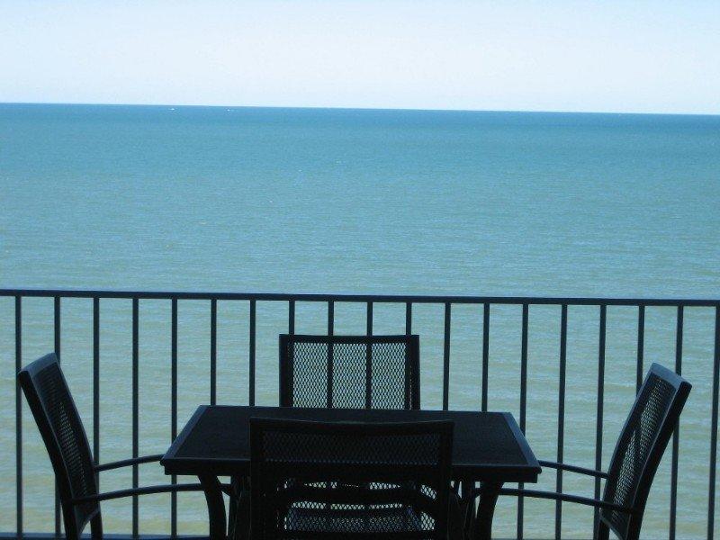 Ellis Beach QLD Accommodation Redcliffe