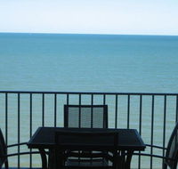 Absolute Beachfront with Million Dollar Views - Accommodation Redcliffe