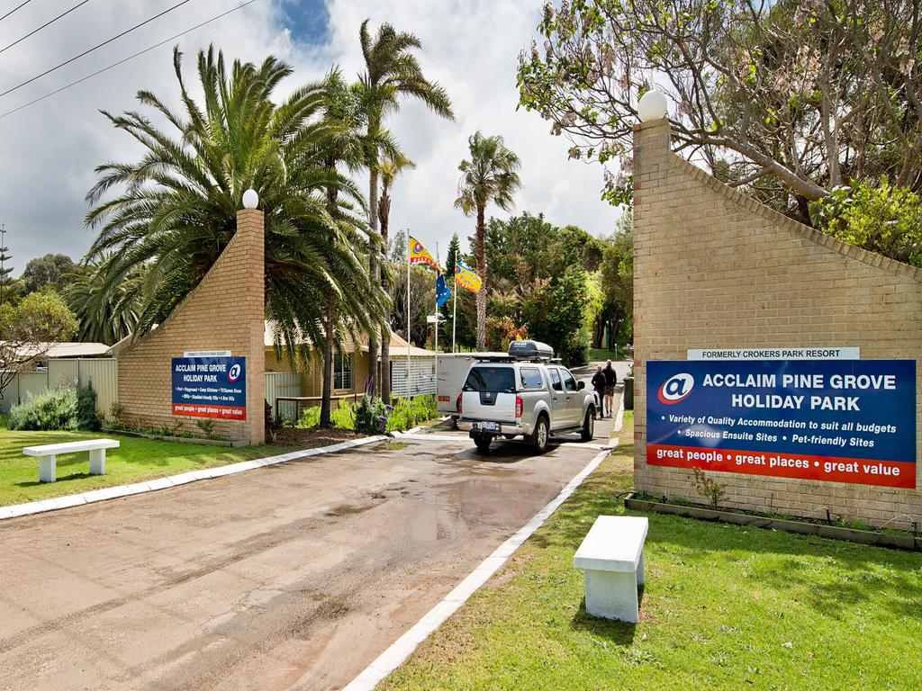 Chadwick WA Accommodation Redcliffe
