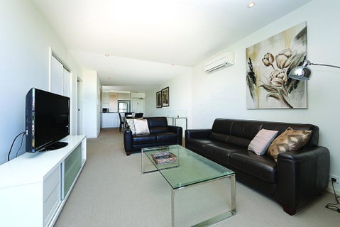 Accommodate Canberra - Aspire - Accommodation Redcliffe 2