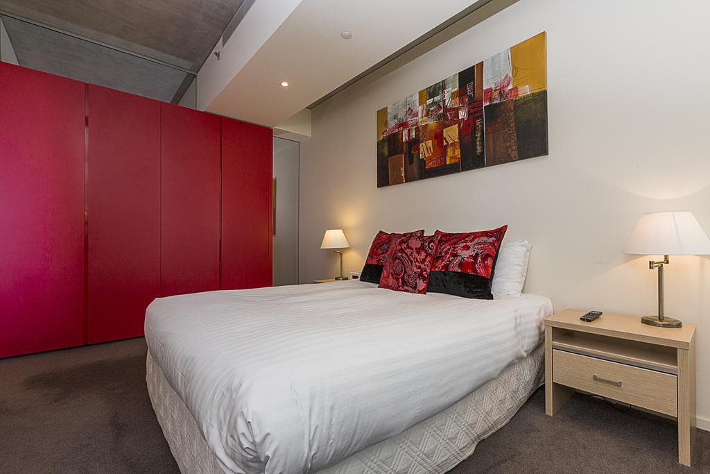 Canberra ACT Accommodation Redcliffe