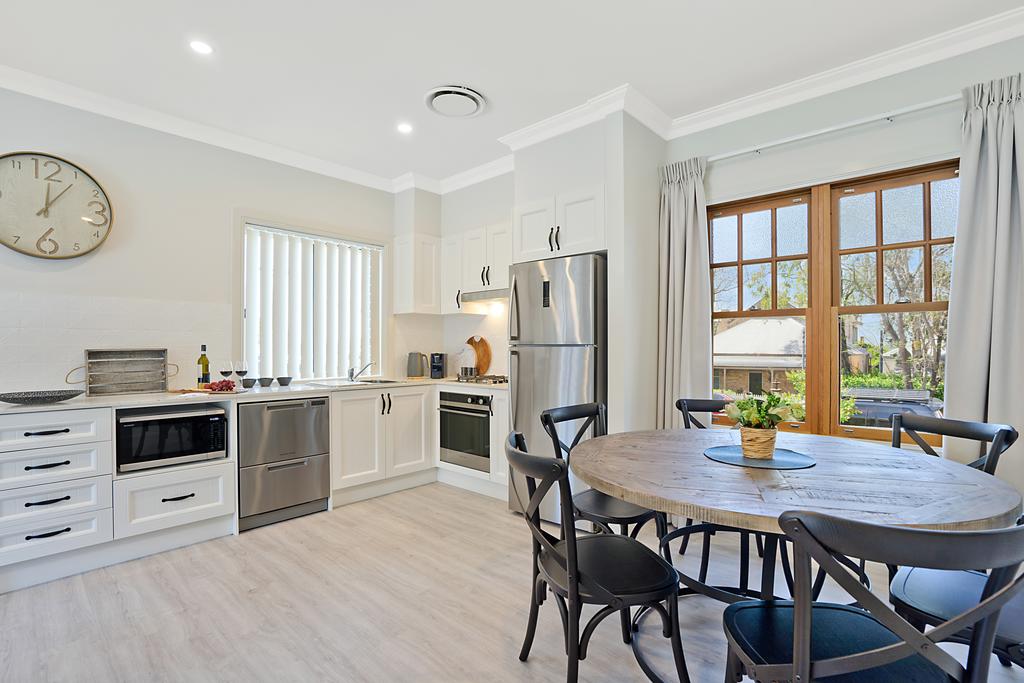 Maitland NSW Accommodation Redcliffe