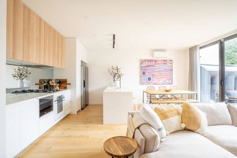 Discover An Idyllic Boho Style Retreat In Geelong - Accommodation Redcliffe 0