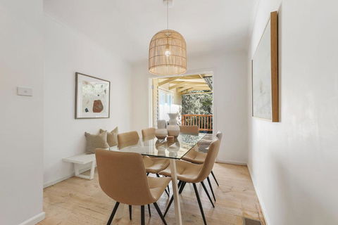 Discover Elegance At Silvermist - Accommodation Redcliffe 3