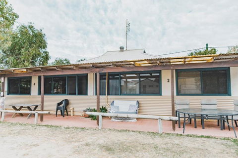 Dongara Hotel Motel - Accommodation Redcliffe 4