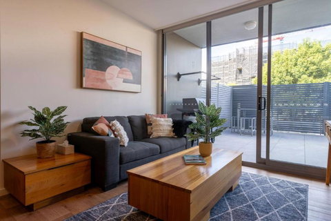 Eastside Apartment - Accommodation Redcliffe 4