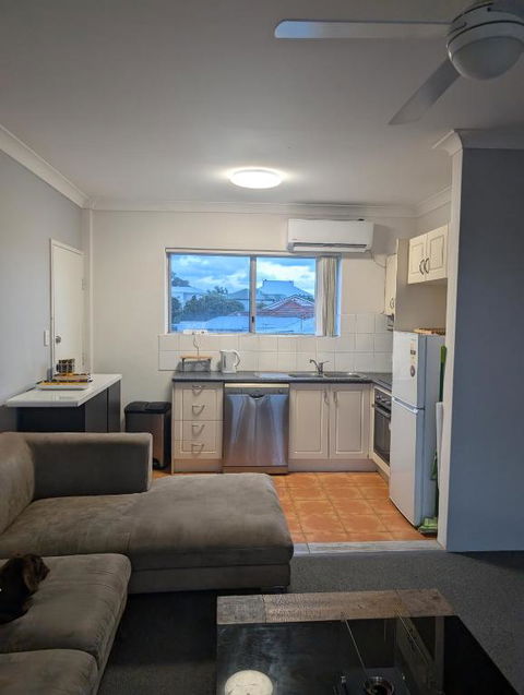 Easy Escape - Accommodation Redcliffe 3