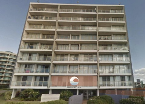 Ebbtide 3 - Accommodation Redcliffe 3