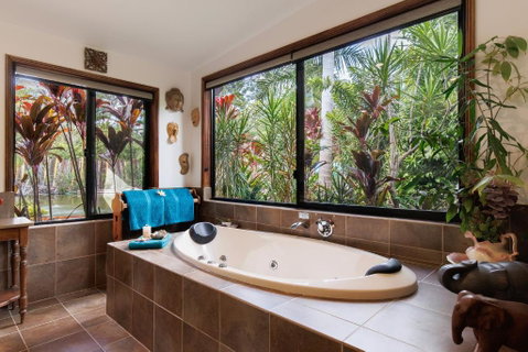 Eclectic Oasis In Doonan, Sunshine Coast - Accommodation Redcliffe 1