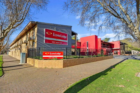 Econo Lodge East Adelaide - Accommodation Redcliffe 1