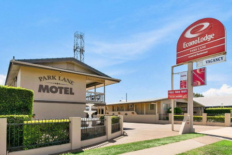 Econo Lodge Park Lane - Accommodation Redcliffe 0