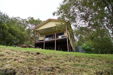 EcoRidge Hideaway - Accommodation Redcliffe 1