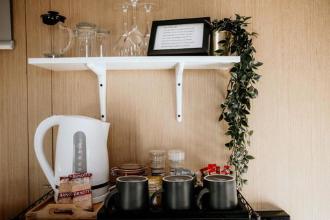 Edgar At Lake George Winery At Tiny Away - Accommodation Redcliffe 3