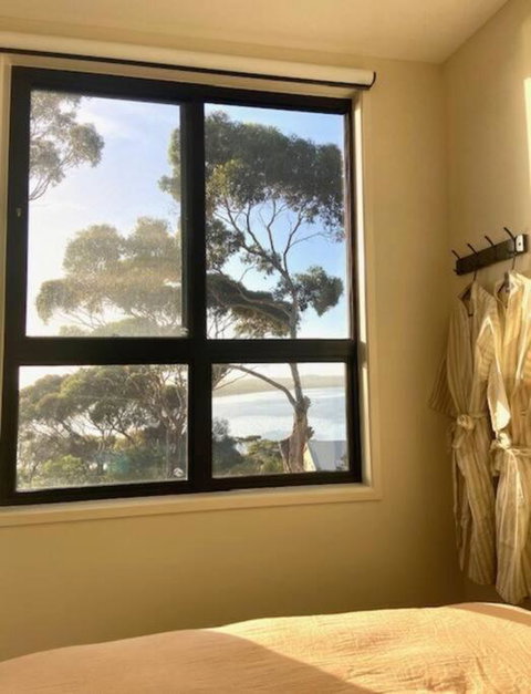 Essence Kangaroo Island - Tiny Home American River - Accommodation Redcliffe 2