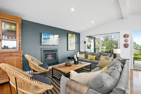 Evans Beach Retreat - Accommodation Redcliffe 3
