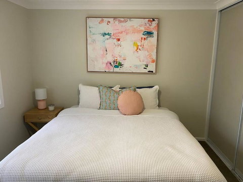 Family Favourite, Spacious 2 Bedroom Unit - Accommodation Redcliffe 2