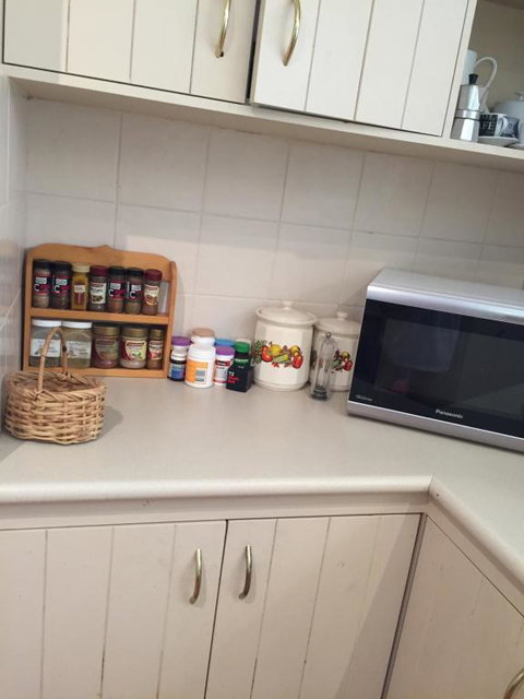 Felicity Peaceful Home Stay - Accommodation Redcliffe 0
