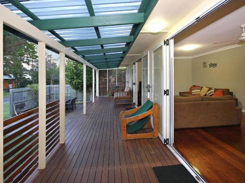FINLIA AT FLINDERS - Accommodation Redcliffe 1