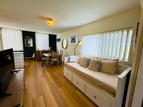FORR64 - Cosy East Perth Retreat - Accommodation Redcliffe 0
