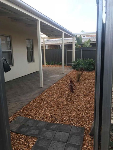 Gawler Townhouse U1 1 Bedroom - Accommodation Redcliffe 3