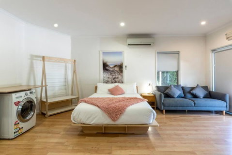 Gawler Townhouses 1b - Accommodation Redcliffe 0